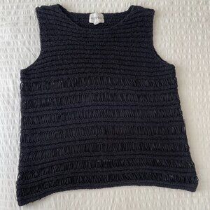 Black Reveal Top